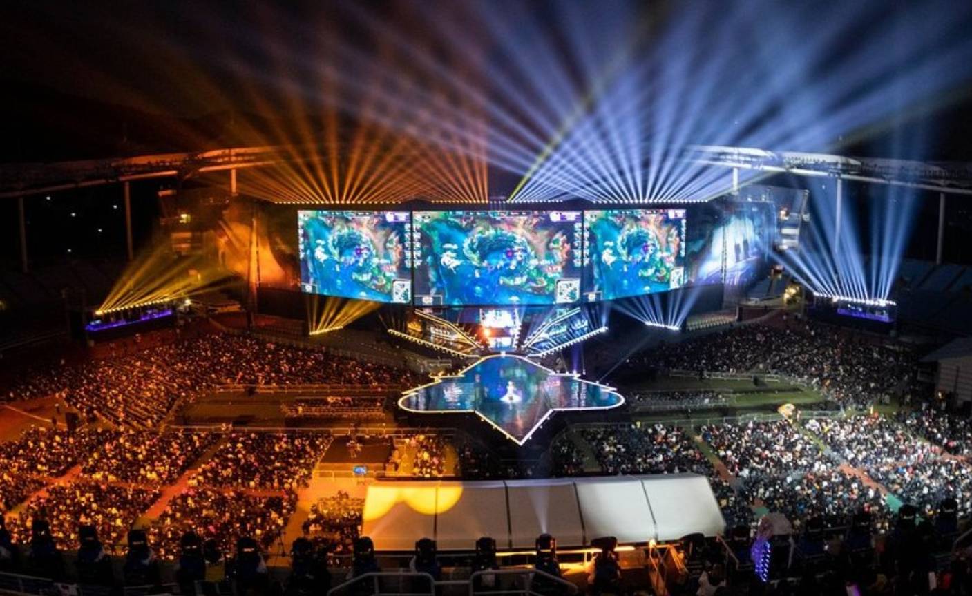 韩华生命电子竞技在2025年首站中锁定季后赛名额